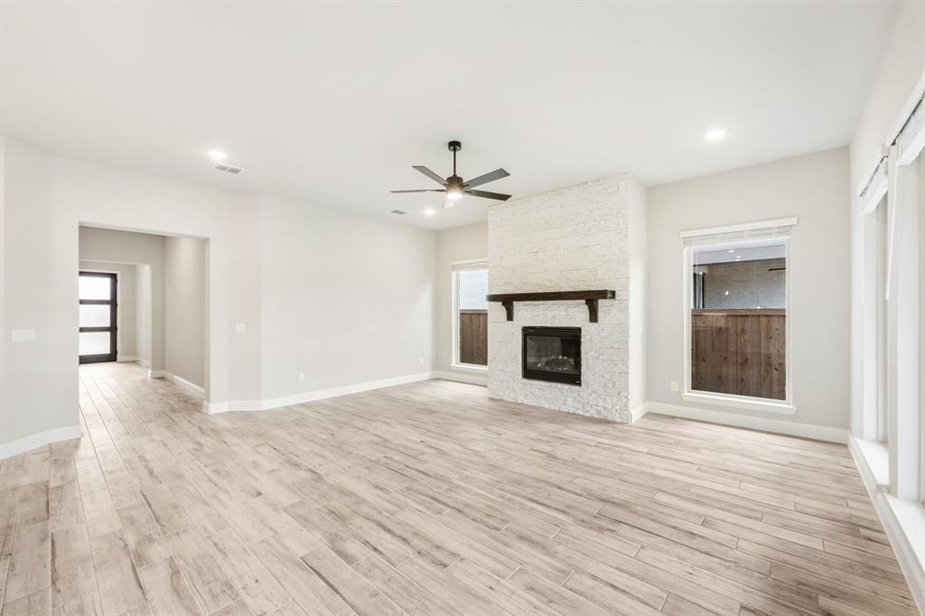 Sonoma Verde - Residential