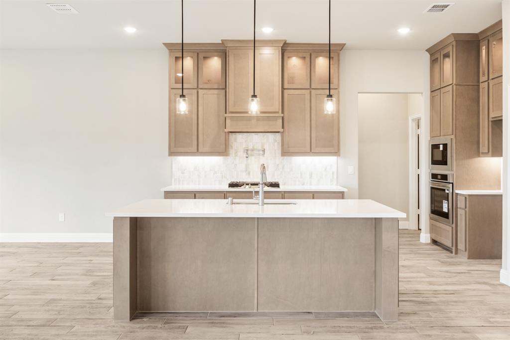 Sonoma Verde - Residential