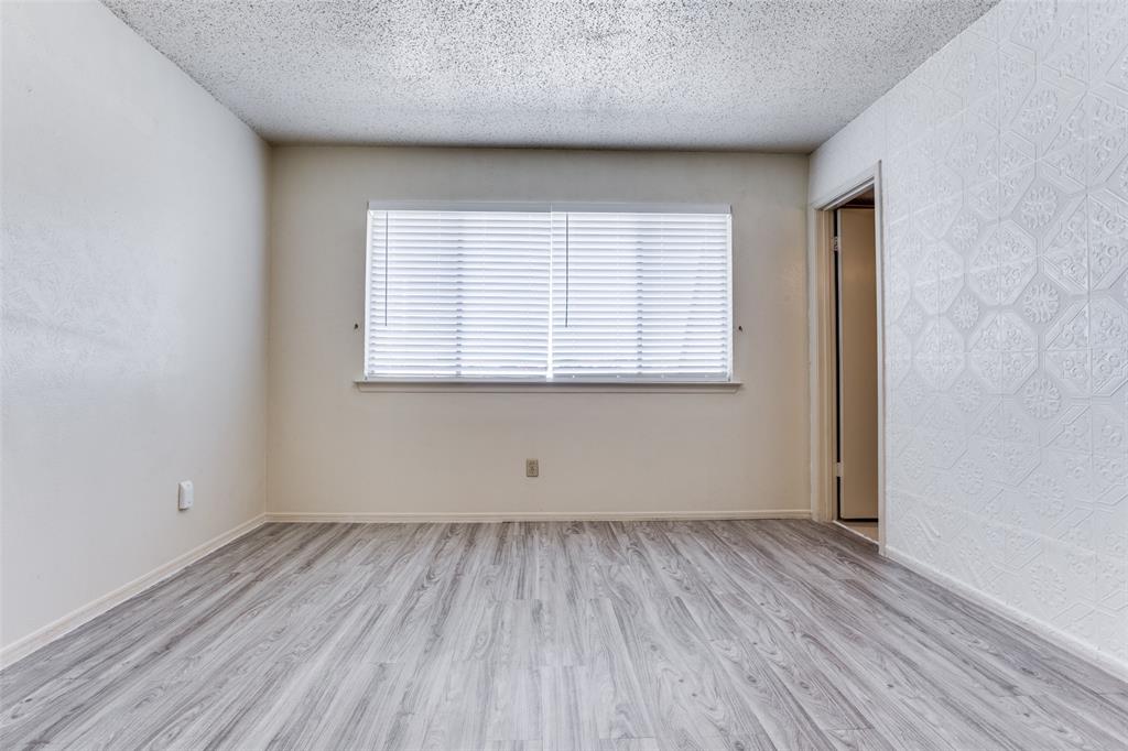 Richardson Life Style Twnhms - Residential