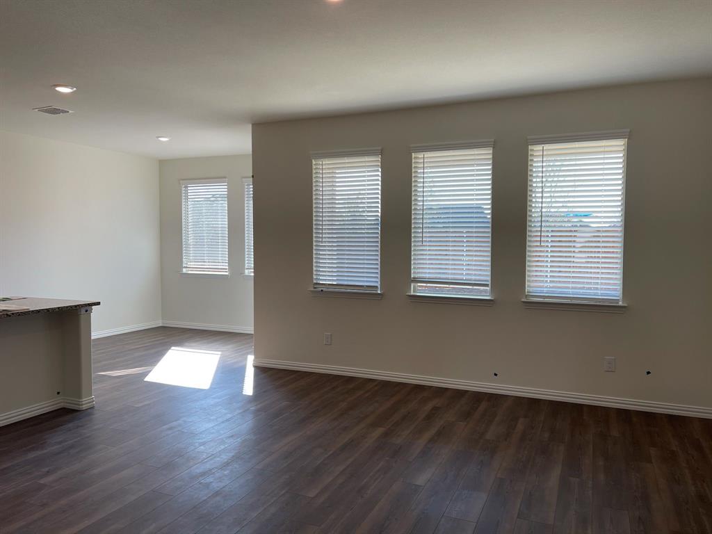 Arcadia Farms Ph 8 - Residential Lease