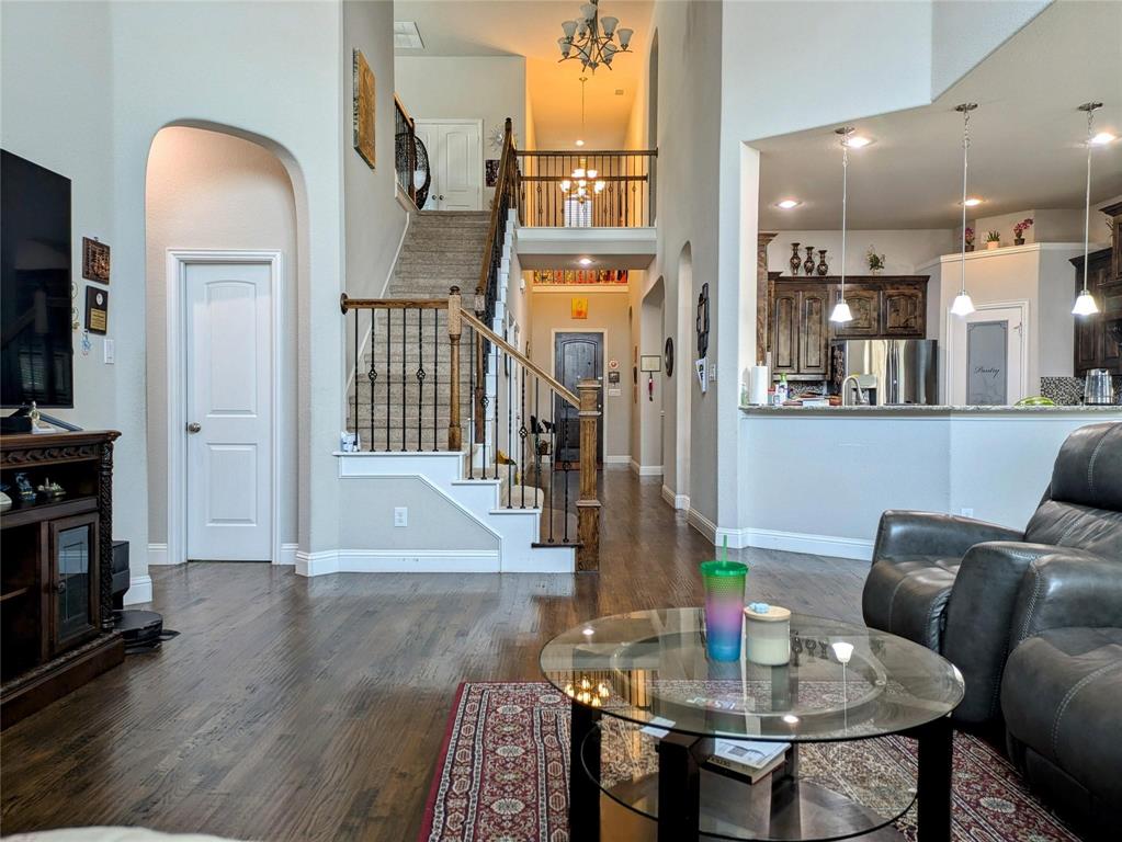 2472 Twin Oaks Drive