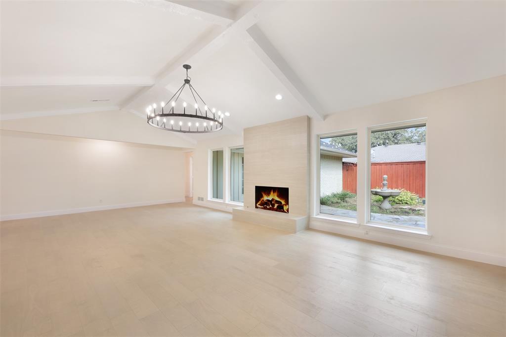 2707 Quail Ridge Drive