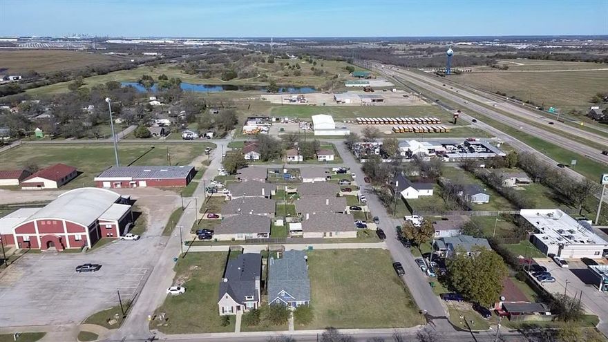 Nice Residential lot in town with easy access to I 45 and other surrounding cities in Ellis County. Be part of the flourishing growth in Ferris! Bring your own builder or build to suit with seller.