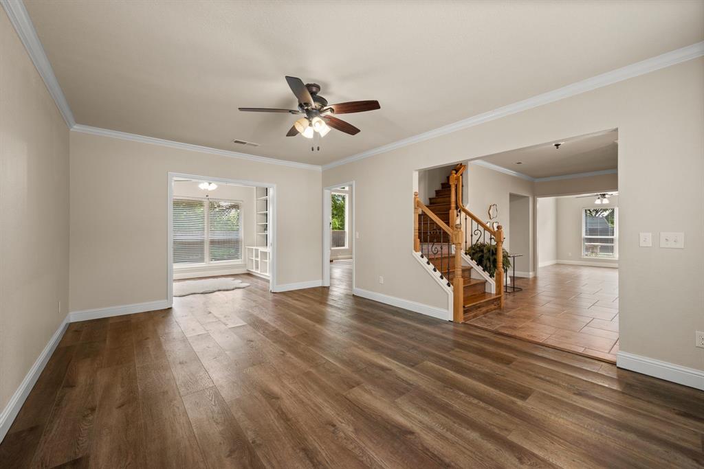 Hurst, Texas 76054, United States, 4 Bedrooms Bedrooms, ,3 BathroomsBathrooms,Residential,Active,161084