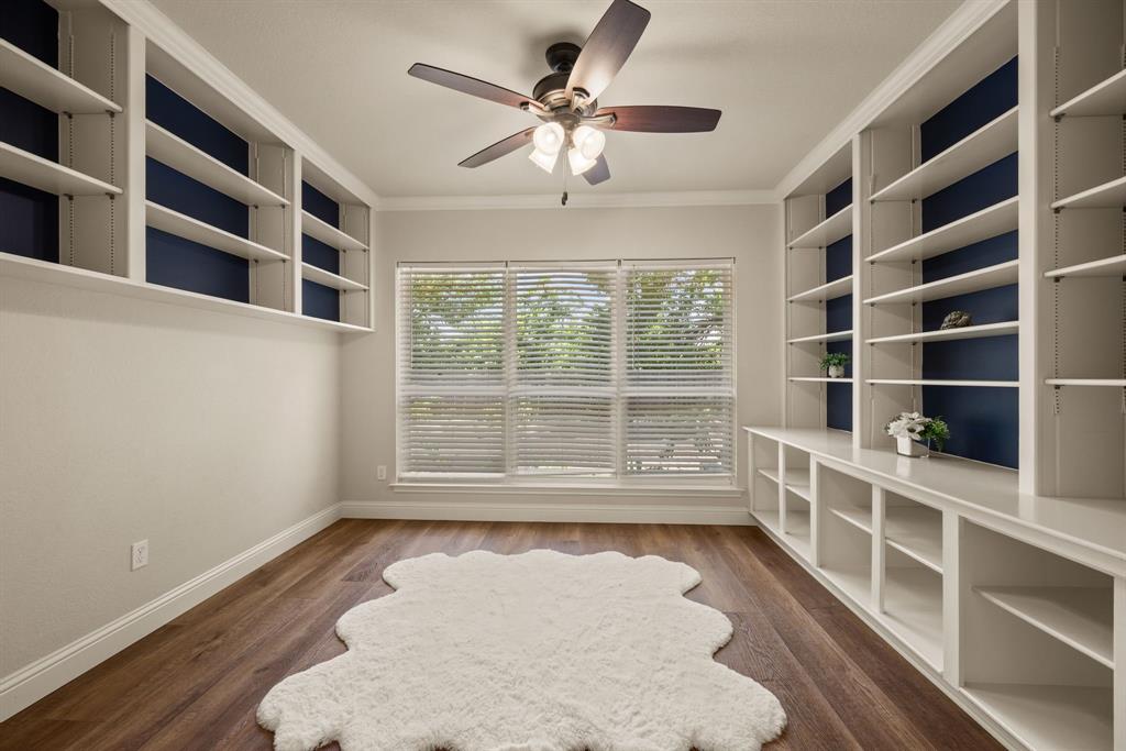 Hurst, Texas 76054, United States, 4 Bedrooms Bedrooms, ,3 BathroomsBathrooms,Residential,Active,161084