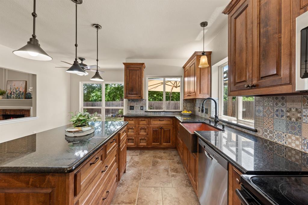 Hurst, Texas 76054, United States, 4 Bedrooms Bedrooms, ,3 BathroomsBathrooms,Residential,Active,161084