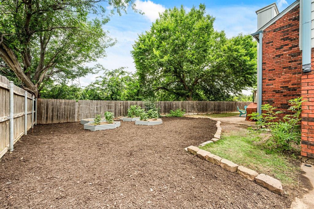 Hurst, Texas 76054, United States, 4 Bedrooms Bedrooms, ,3 BathroomsBathrooms,Residential,Active,161084