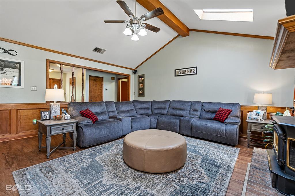 Meadowlake Estate - Residential