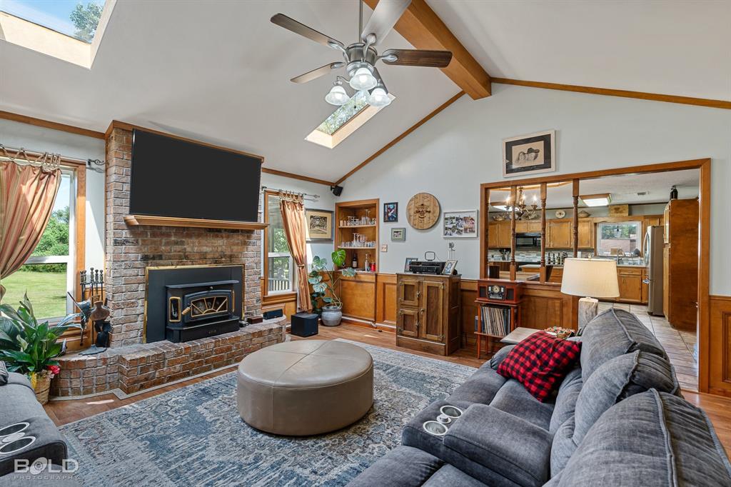 Meadowlake Estate - Residential