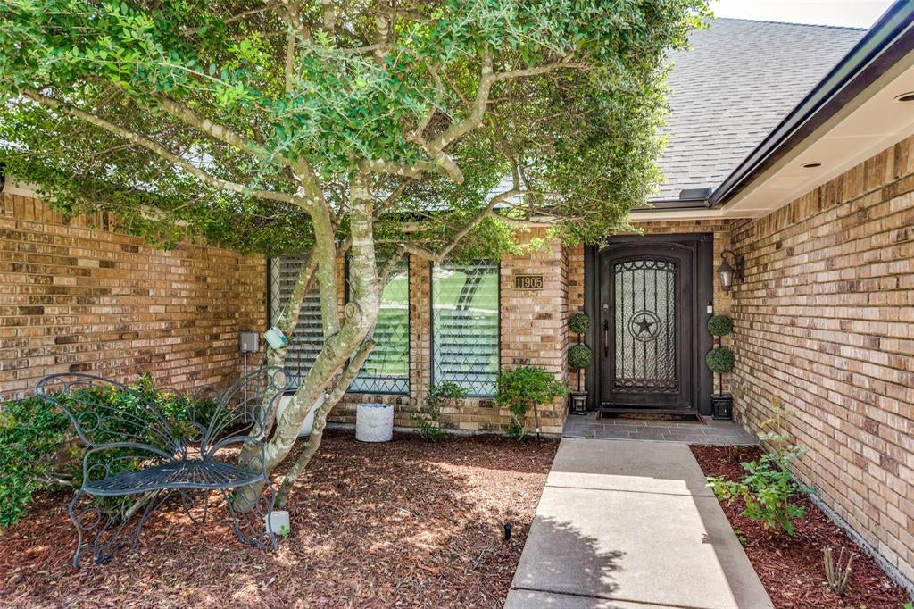 11905 Blue Creek Drive