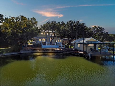 Photo of 3814 Pawnee Court, Granbury, TX 76048 (MLS # 21094154)