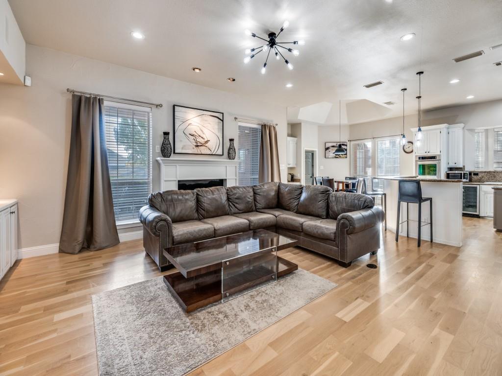 3001 Forestwood Drive