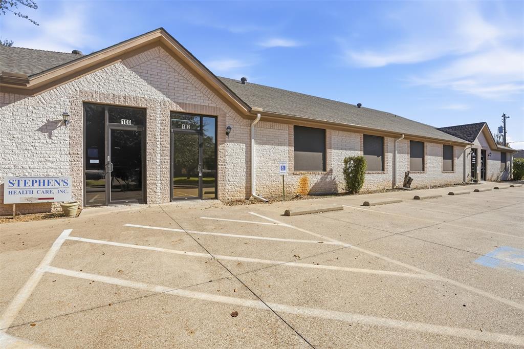 Emmitt Add - Commercial Lease