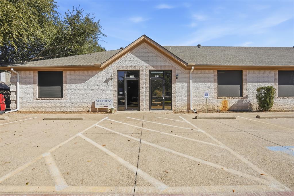 Emmitt Add - Commercial Lease