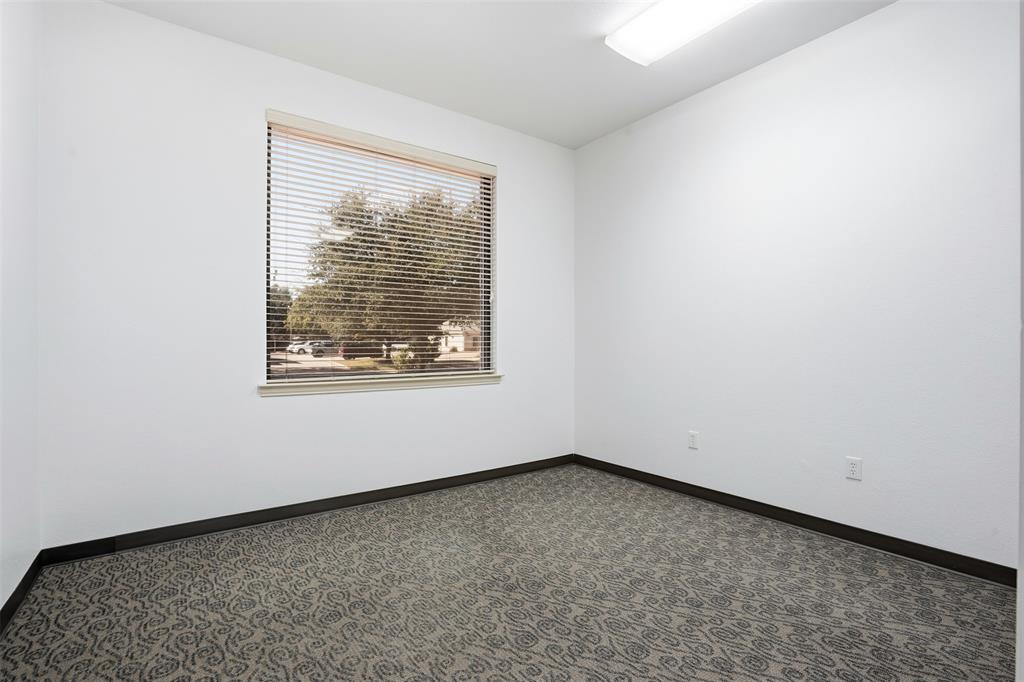 Emmitt Add - Commercial Lease