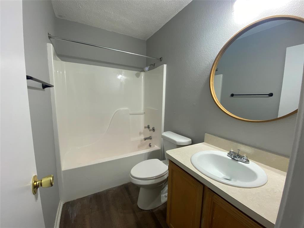 Lakeview Estates - Residential Lease