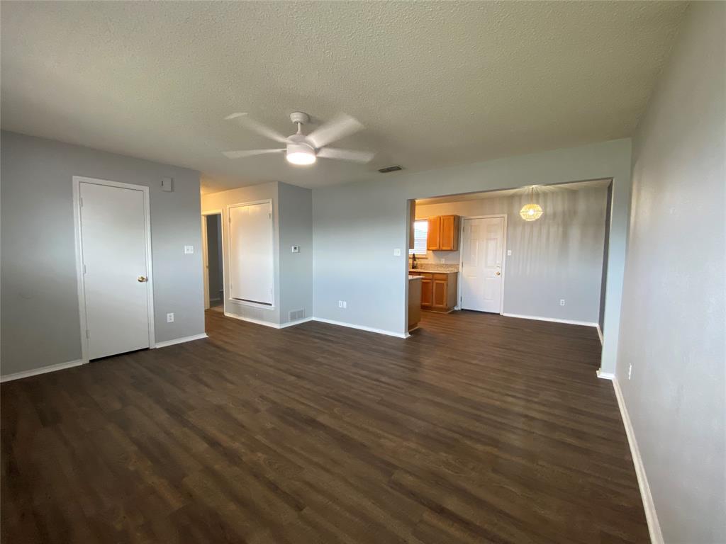 Lakeview Estates - Residential Lease