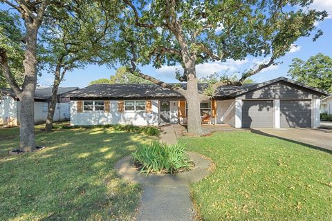 2317 Shady Grove Drive Bedford TX 76021