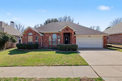 Photo of 6804 Greenleaf Drive, North Richland Hills, TX 76182 (MLS # 21217072)