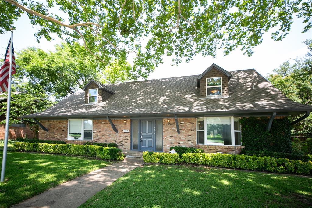 10210 E Lake Highlands