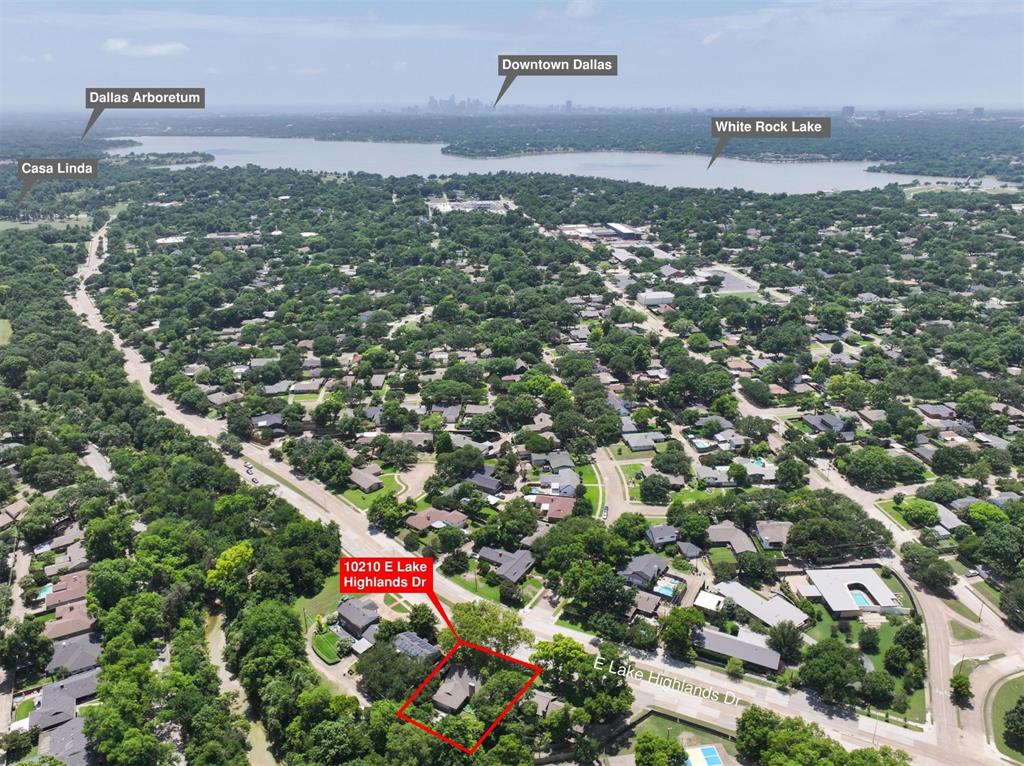 10210 E Lake Highlands