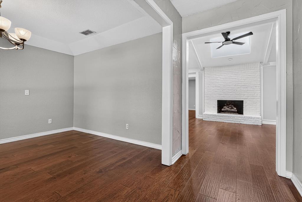 3001 Cross Bend Road