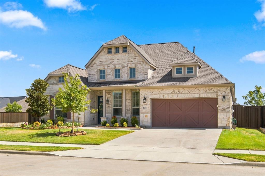 1401 Benavites Drive