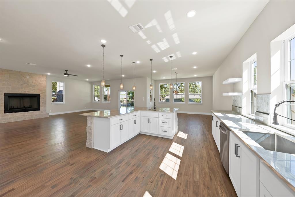 Suncrest Square Add - Residential