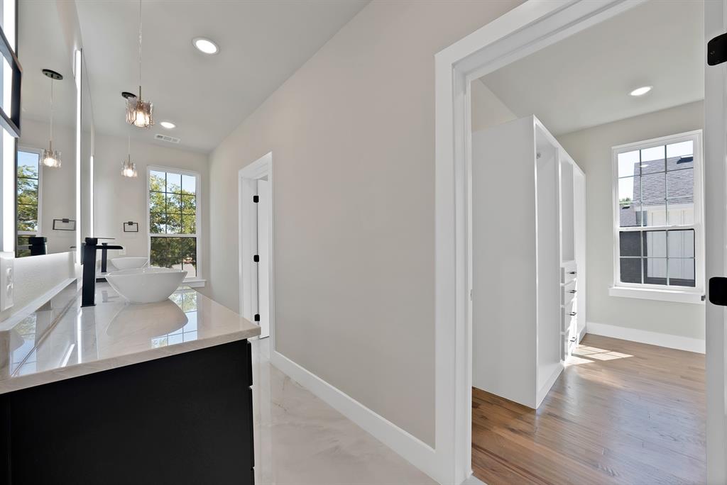 Suncrest Square Add - Residential