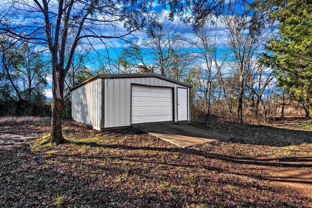 Photo of 115 Elm Creek, Pottsboro, TX 75076 (MLS # 21393113)