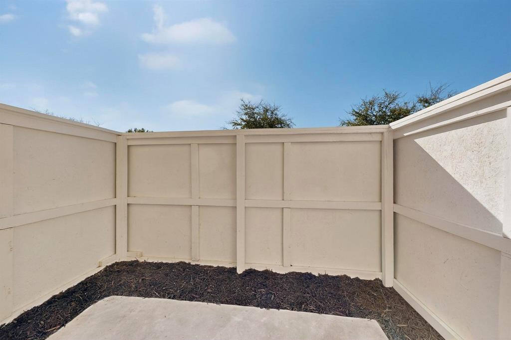 Preston Road Condo - Residential