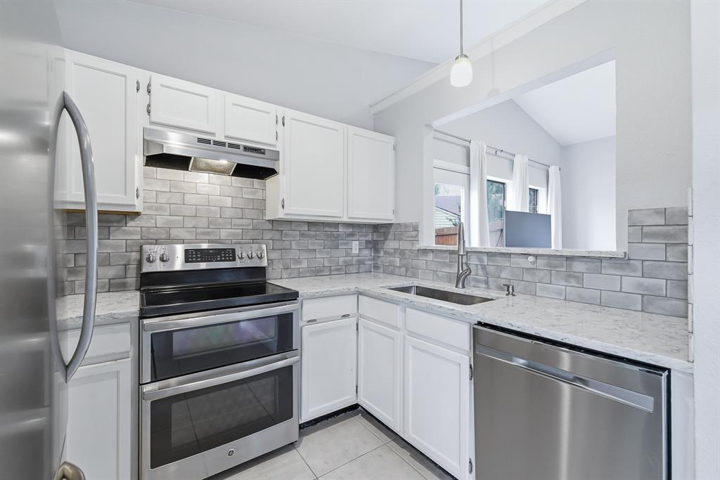 Autumn Hills Grapevine - Residential