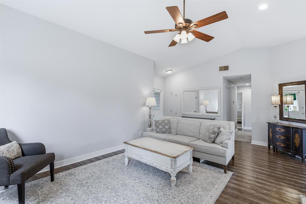 Autumn Hills Grapevine - Residential