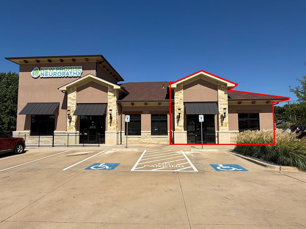 GOLDEN ROAD OFFICE PARK ADDN - Commercial Lease