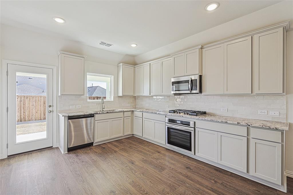 3907 Sky Drive
