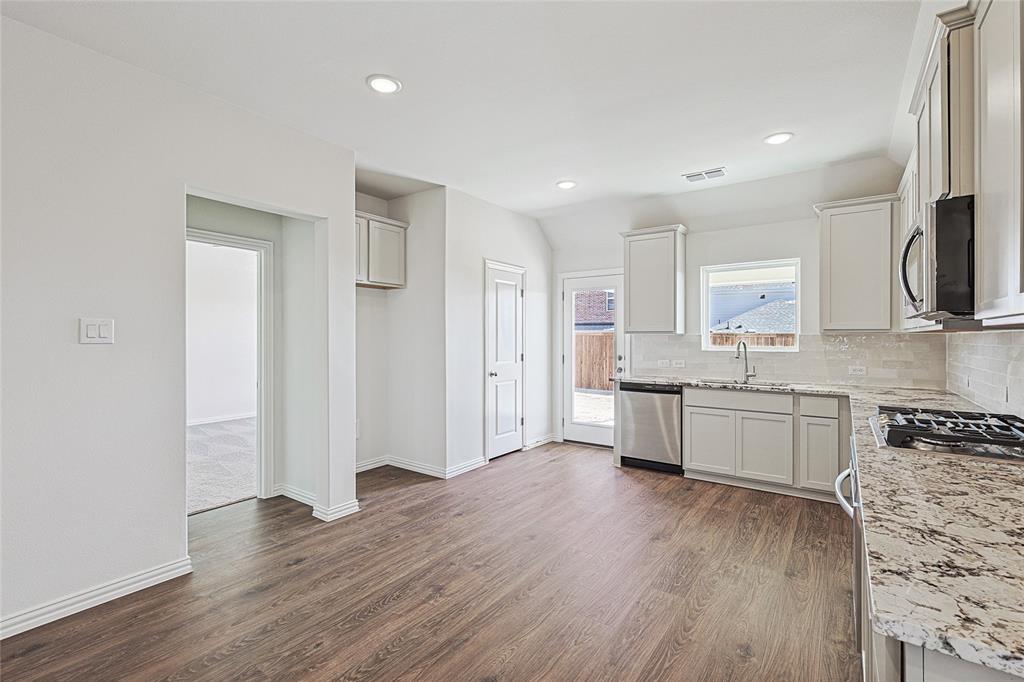 3907 Sky Drive