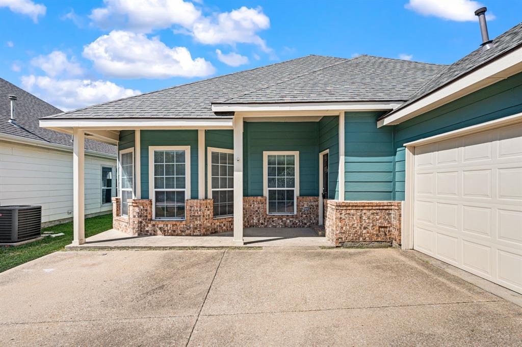 9509 Water Tree Drive