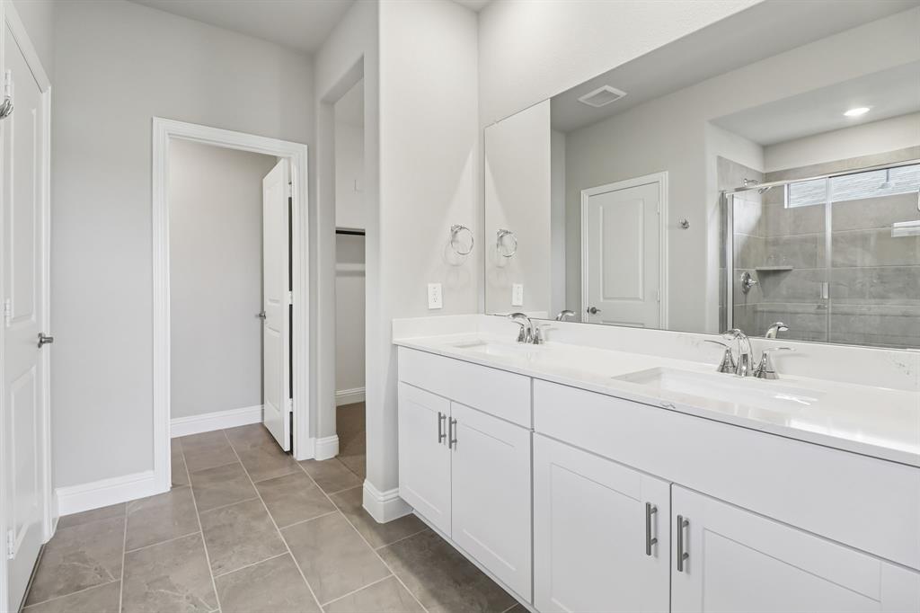 Lakehaven - Residential