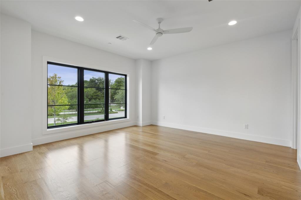 Twin Oaks - Residential