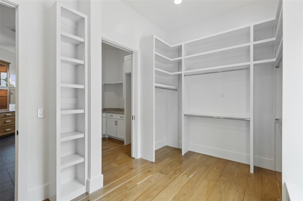 Twin Oaks - Residential