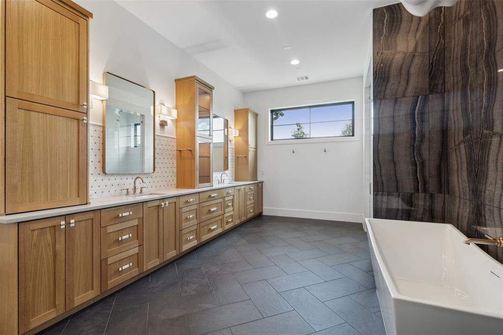 Twin Oaks - Residential