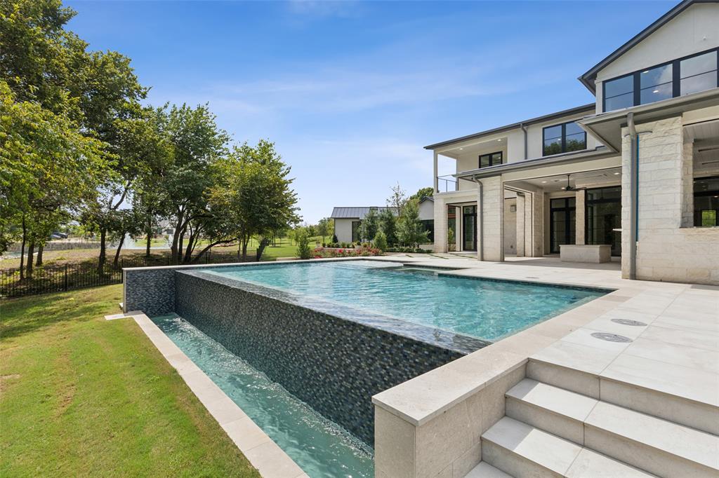 Twin Oaks - Residential