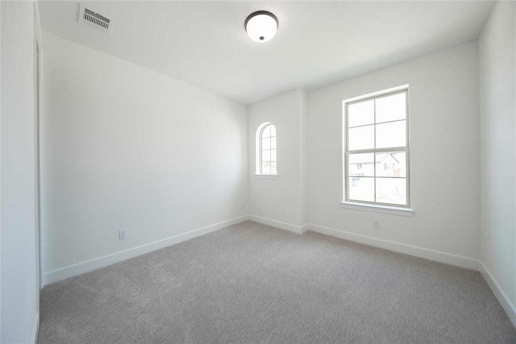 Heath Golf & Yacht Club - Residential