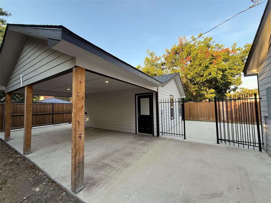 Brentwood - Residential