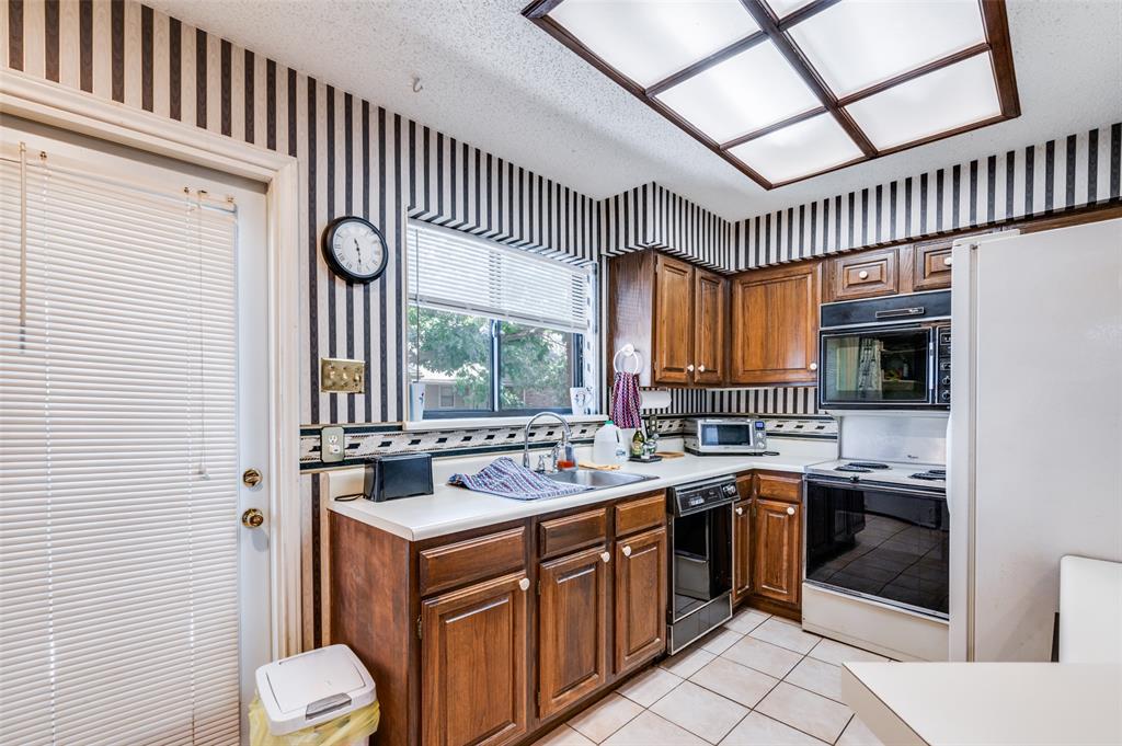 Columbine The A Condo - Residential