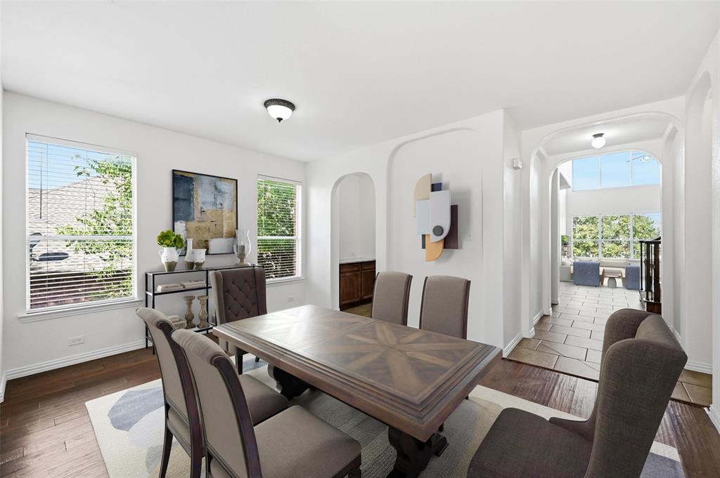 10105 Renwick Cove