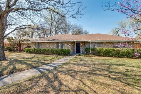 A home in DeSoto