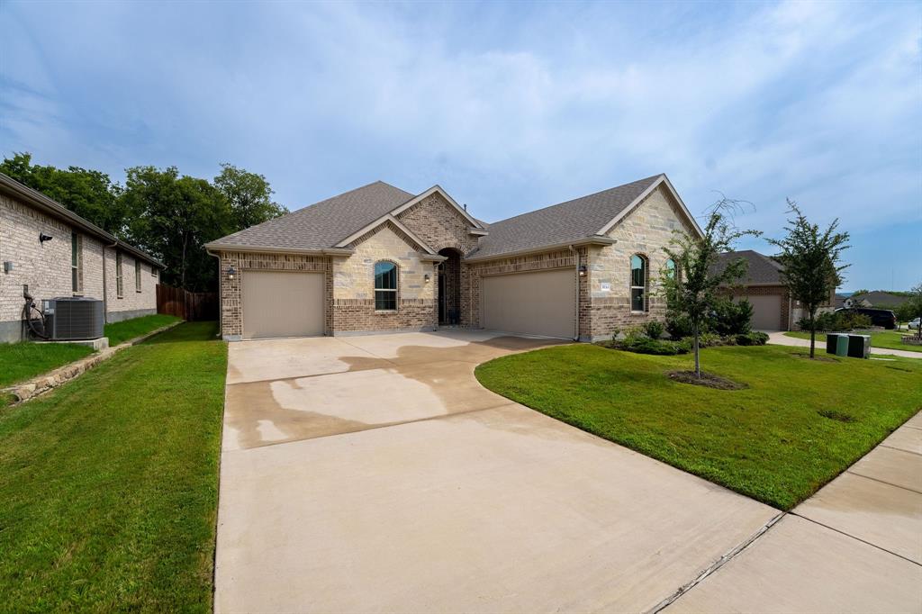 3724 Walnut Ridge Drive