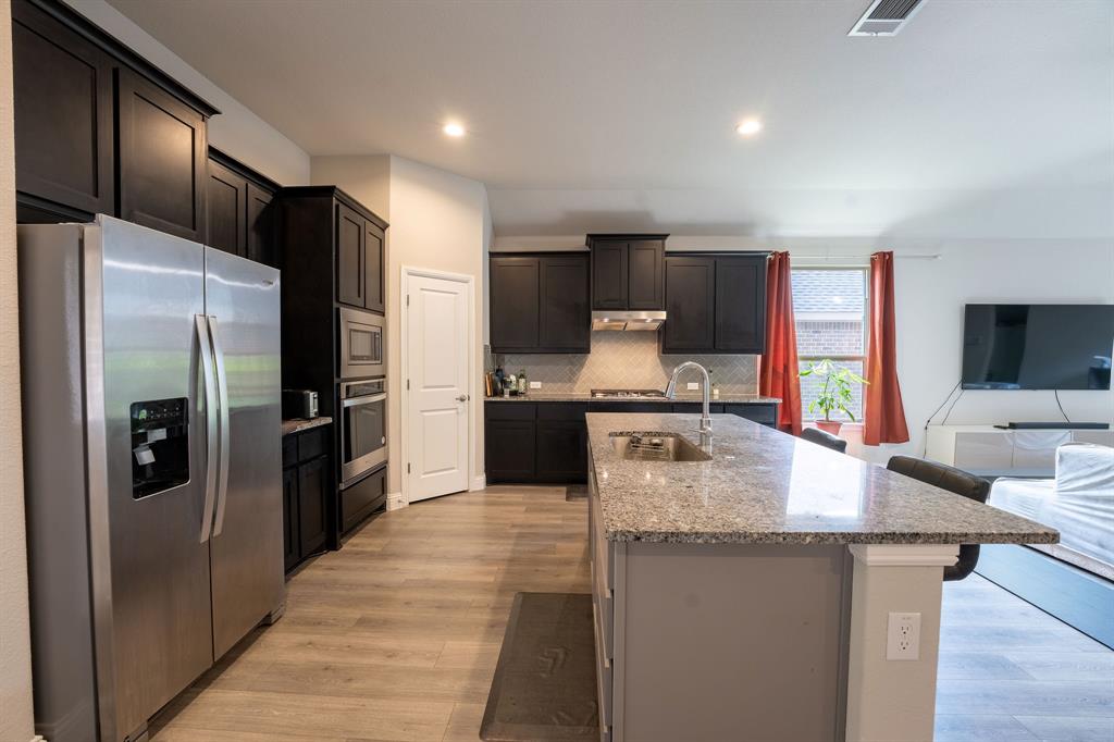 3724 Walnut Ridge Drive