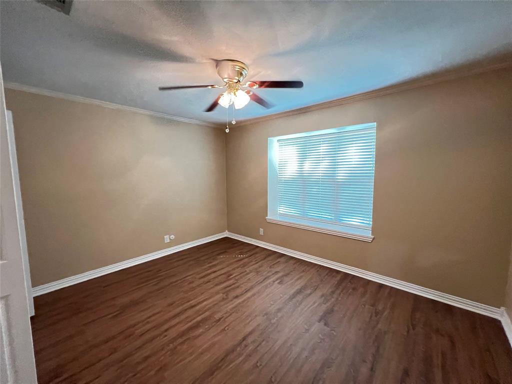 Royal Oaks Estates - Residential Lease